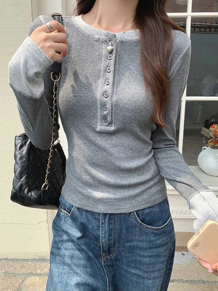 เสื้อยืด Y2K ลายปะติดปะต่อ 202 - Embroidery บทวิจารณ์และราคา