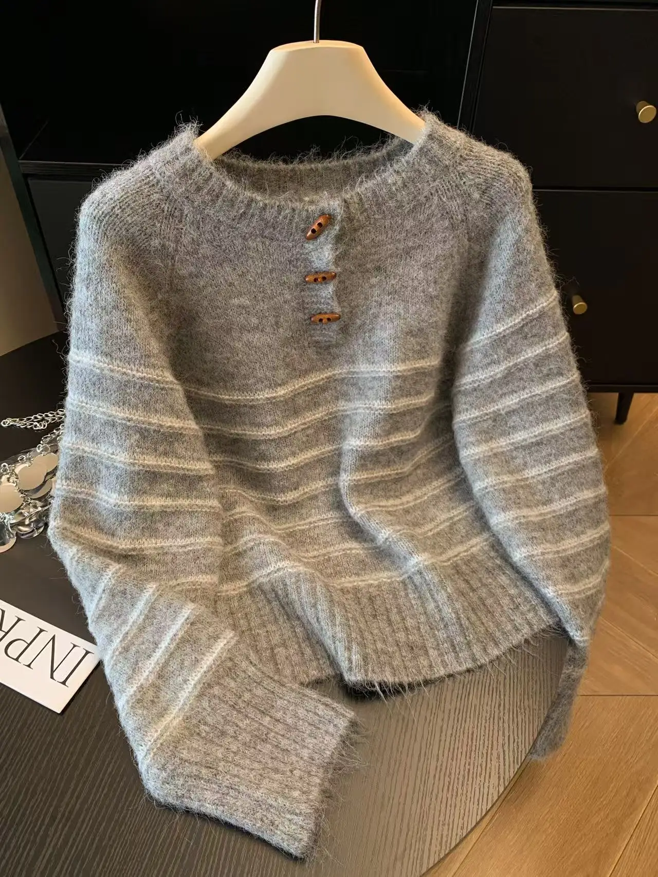 เสื้อสเวตเตอร์ไหมพรมแคชเมียร์ล - Embroidery บทวิจารณ์และราคา