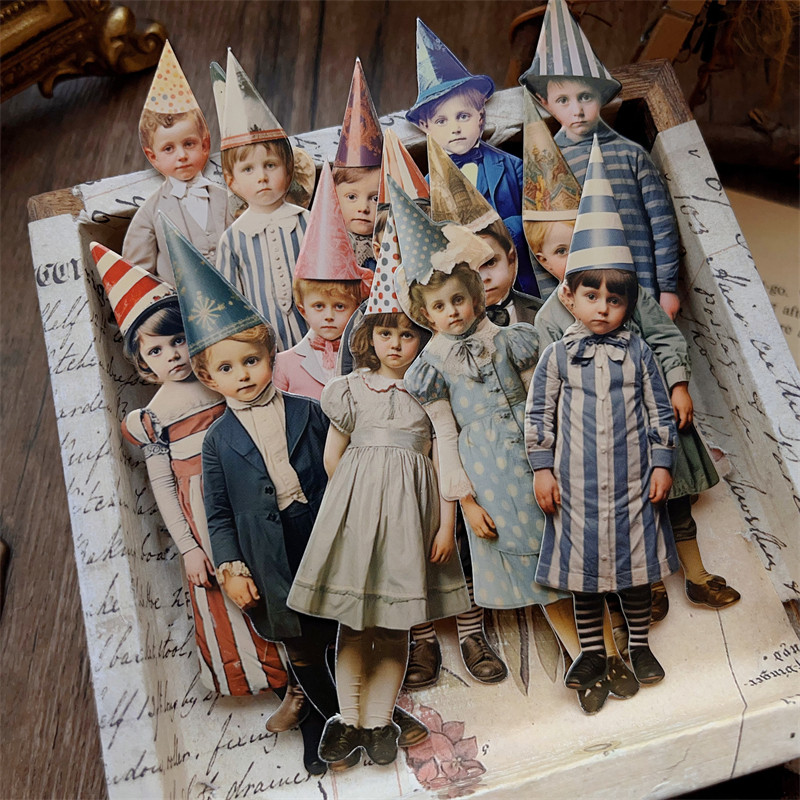 ชุดกระดาษตกแต่งลายตัวตลกวินเทจ - Vintage Junk Journal Scrapbooking Paper บทวิจารณ์และราคา
